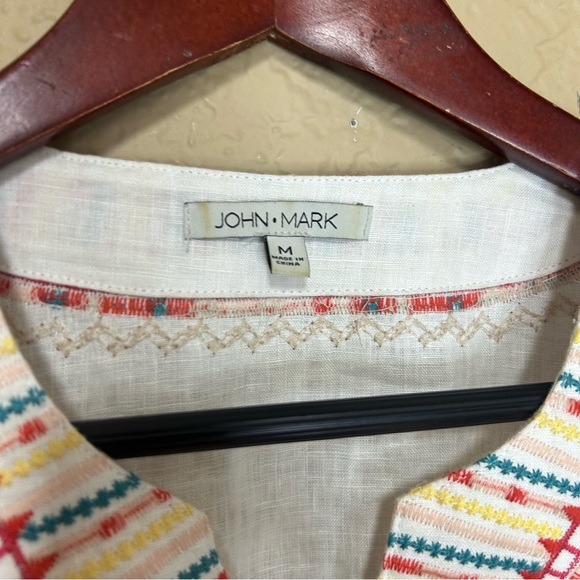 John Mark linen blend Aline embroidered top size medium floral flutter - Picture 2 of 9